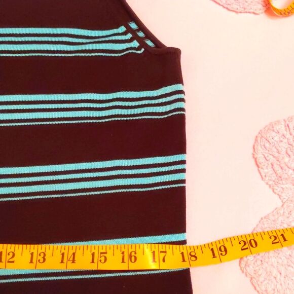 Black and Aqua Shell Top Striped Sleeveless Large - Picture 5 of 5